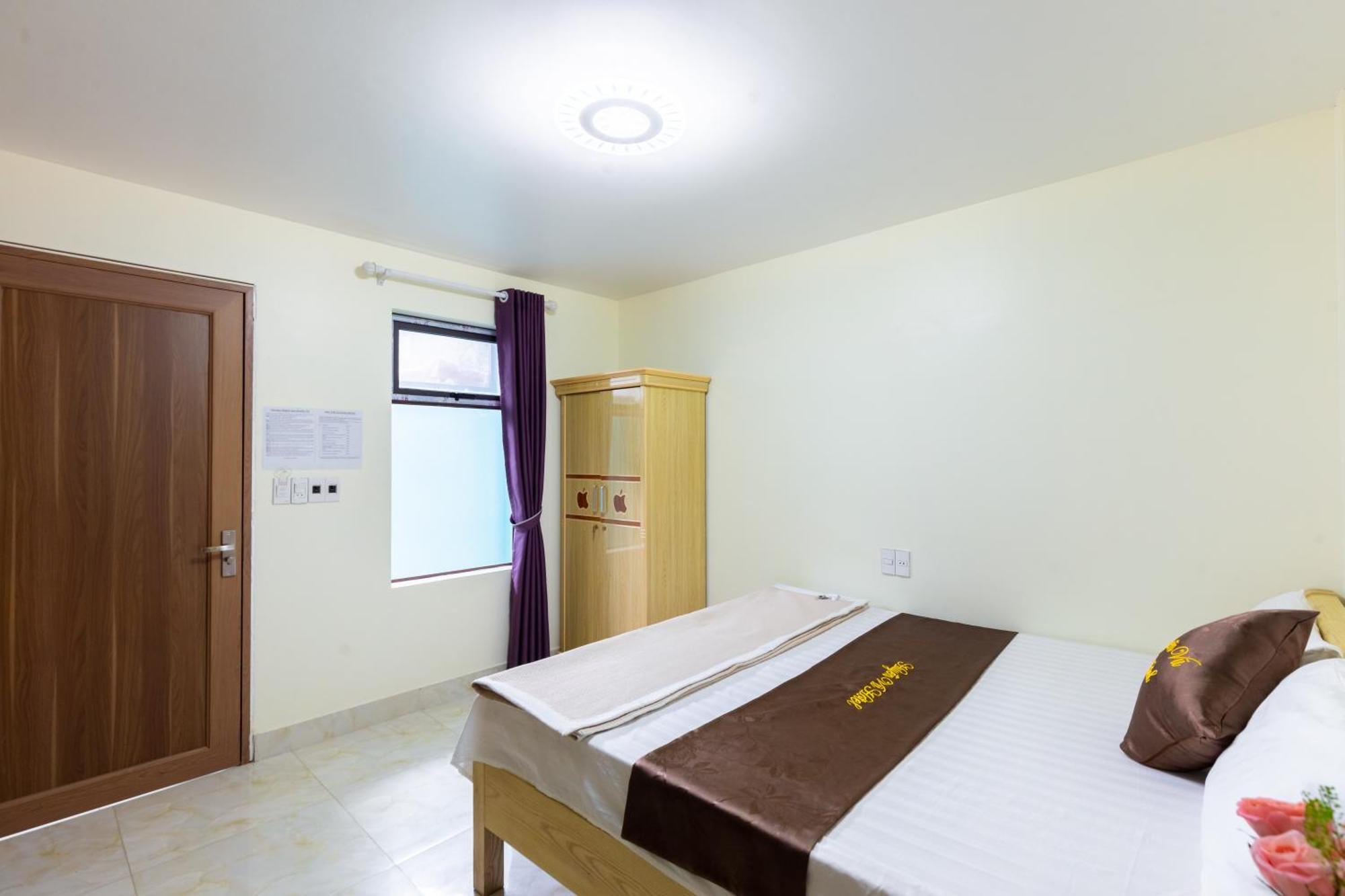 Victor Charlie Hostel Dong Khe Sau Exterior photo