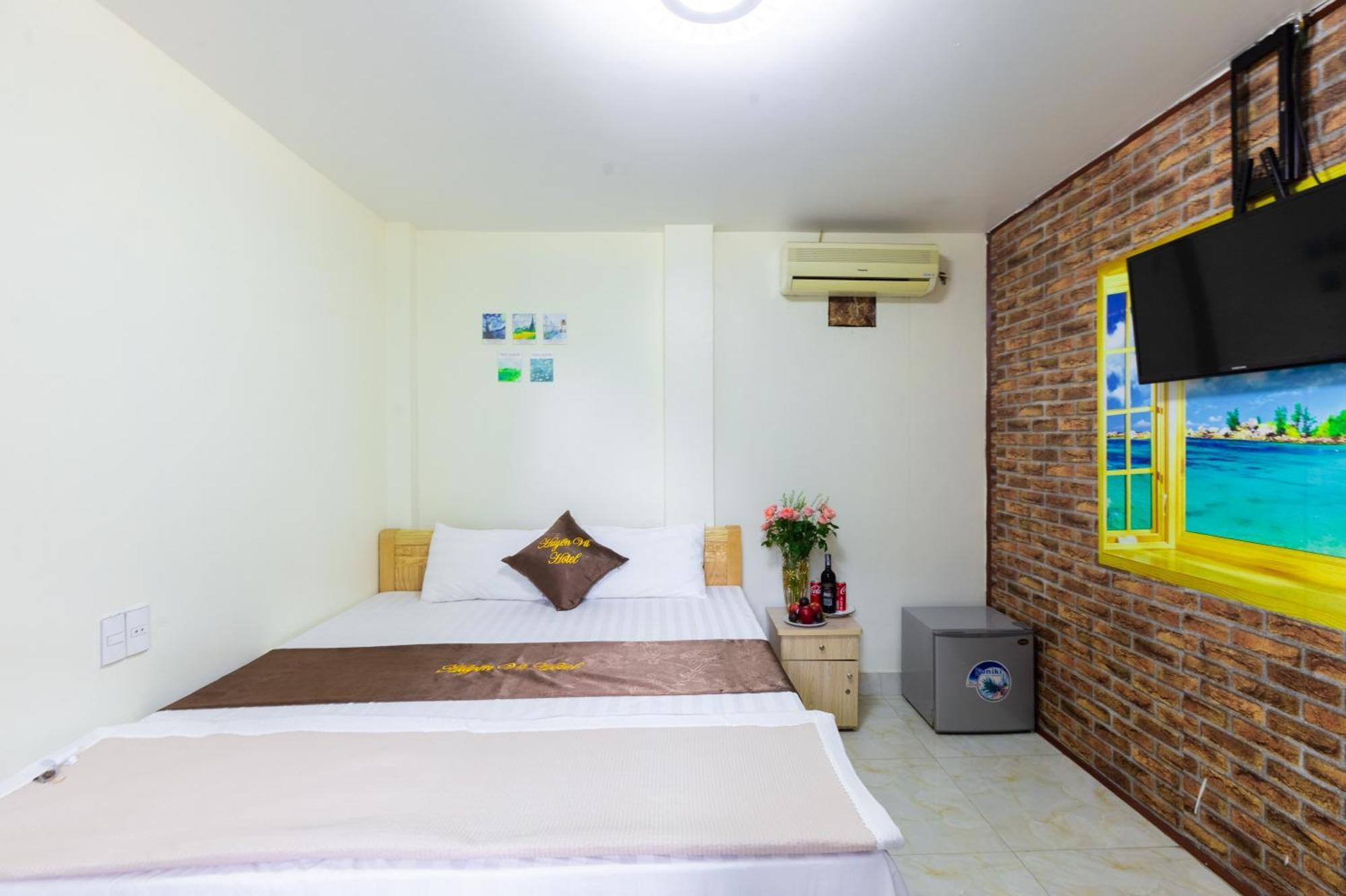 Victor Charlie Hostel Dong Khe Sau Exterior photo