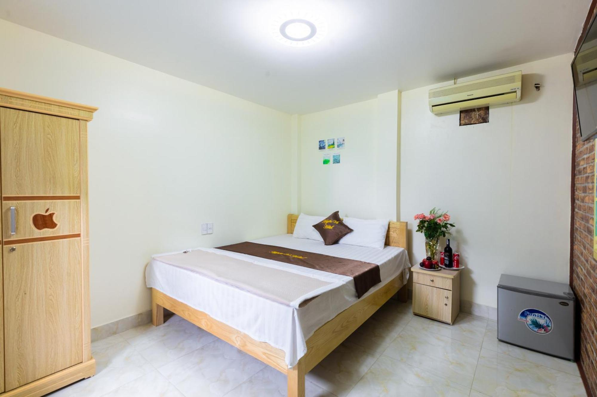 Victor Charlie Hostel Dong Khe Sau Exterior photo